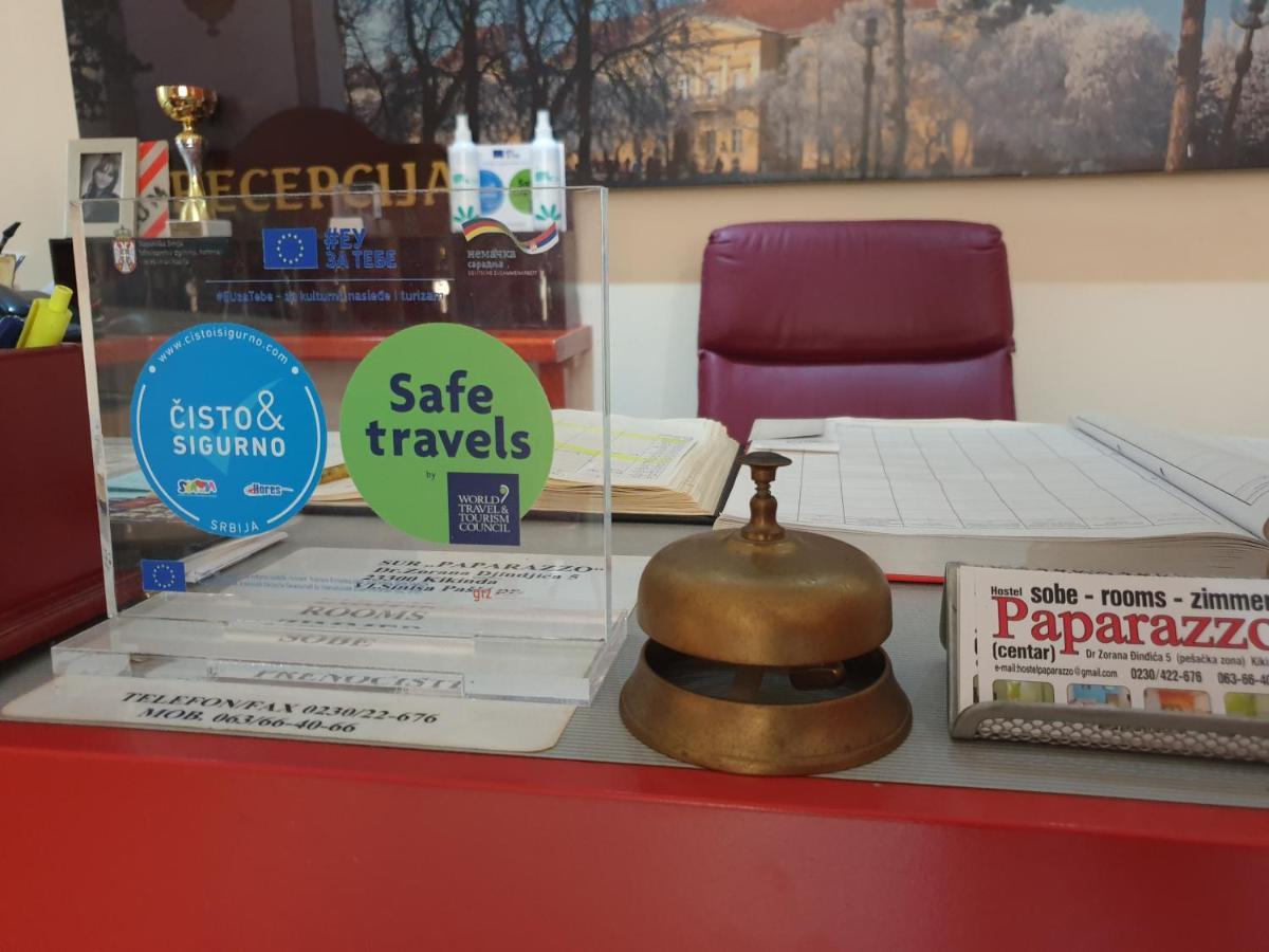 Hostel Paparazzo Apartmens Kikinda Esterno foto